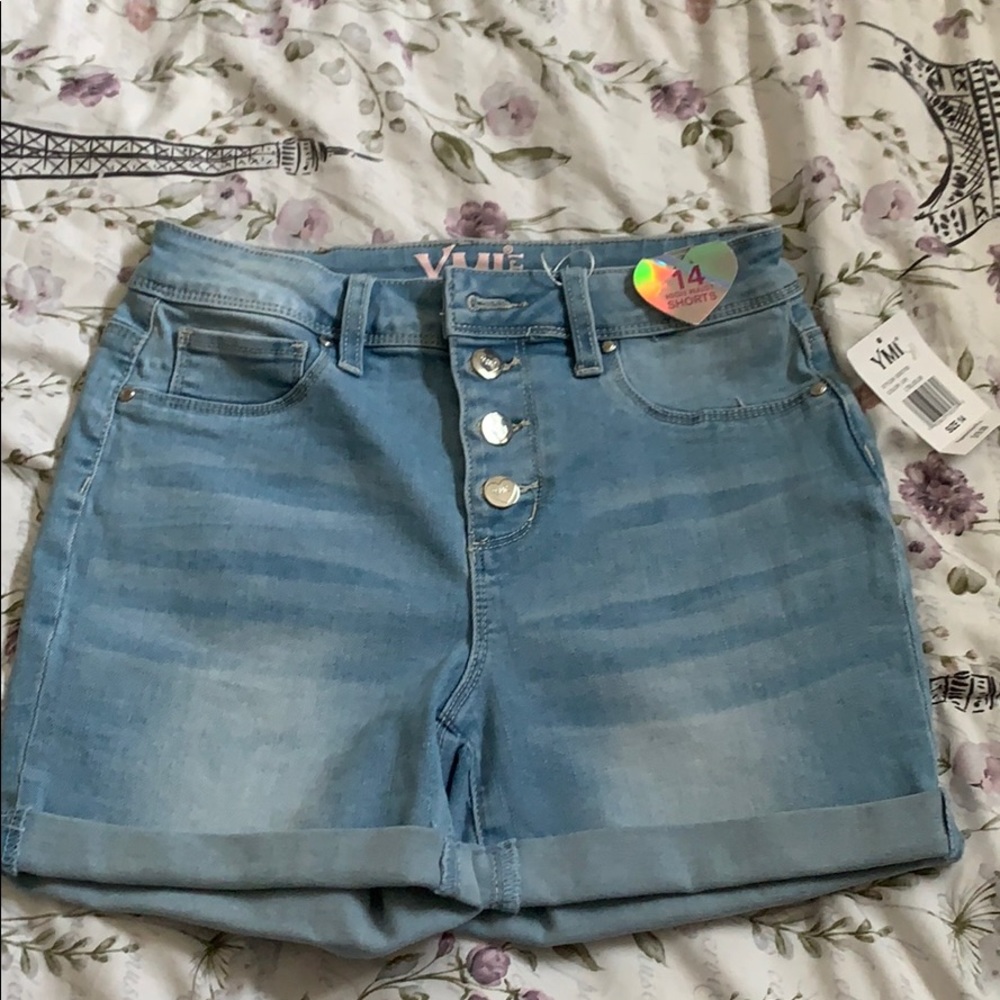 Girls shorts